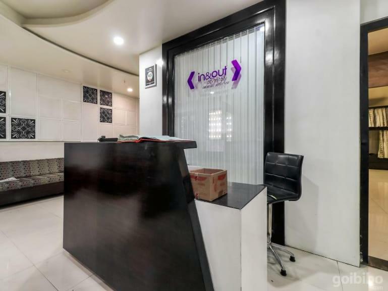 In & Out Dormitory 아흐메다바드 외부 사진
